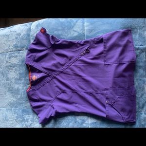 Dickies Xtreme STRETCH Women's 3-Pocket V-Neck Scrub Top